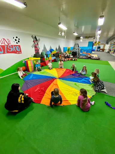 Wrotki Mielec - Centrum zabawy Wrotki WyWrotki